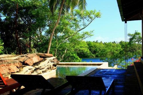Crocodile Rock Villa