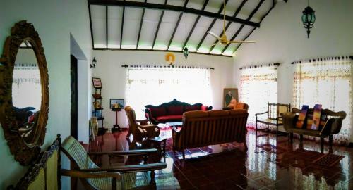 Villa 24 Acres