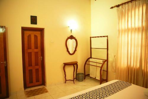 Bentota River Villa