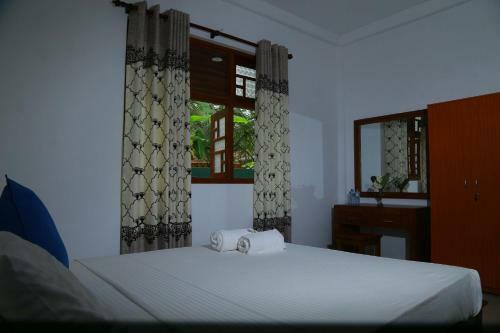 Hostal White Villa Koggala
