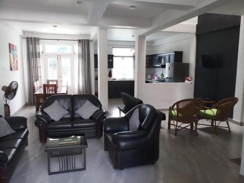 Hostal Twin Villa 22