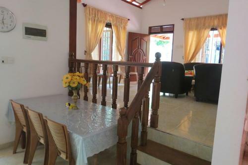 Hotel Three-bedroom Villa