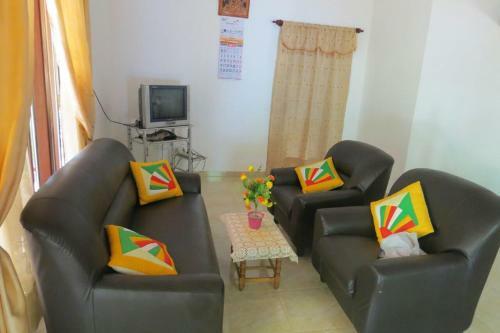 Hotel Three-bedroom Villa