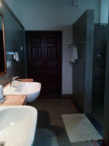 Hotel Yoho Monsoon Villa