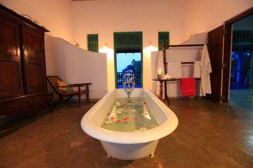 Hotel Last House