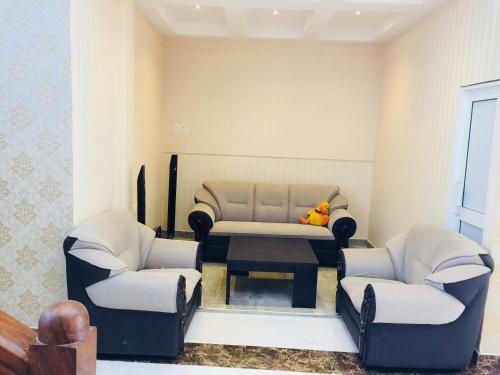 Sithumina City Hotel