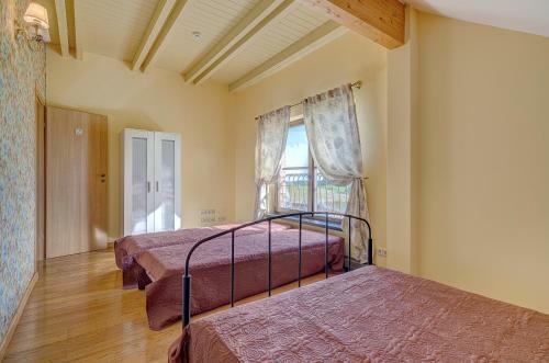 Agroturismo Spacious Villa With Large Hall