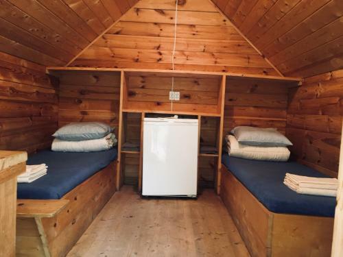 Agroturismo Kempingas "obuoli? Sala"