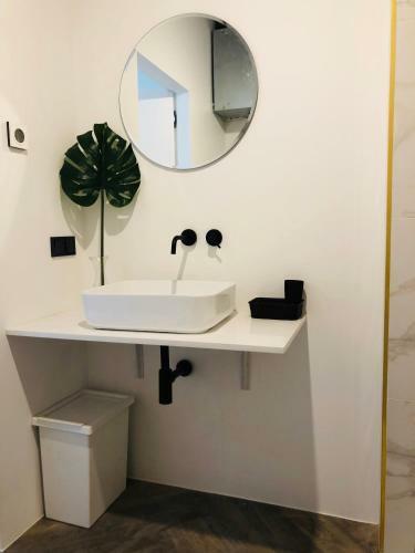 Vilnius Center Apartment - Old Town View