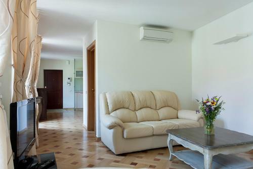 Attractive Apartment Gaono