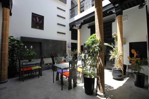 Riad7