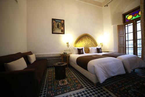 Hostal Riad Marjana Suites & Spa