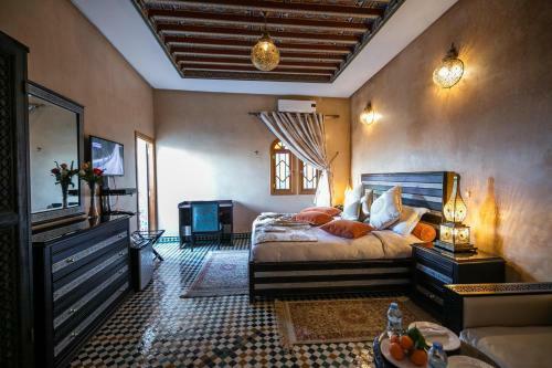 Hostal Palais Houyam