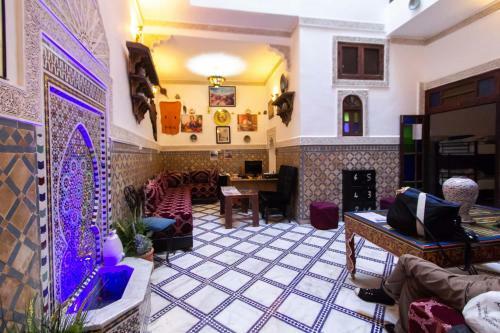 Hostel Amir