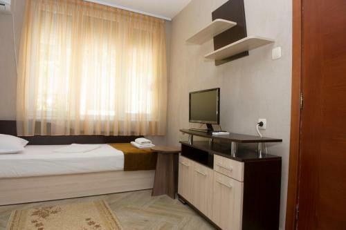 Hotel St.st. Constantine And Helena