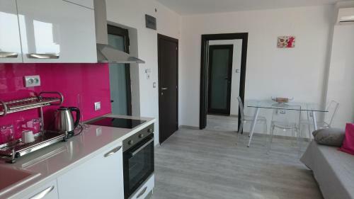 Park Apartments & Rooms Popovi