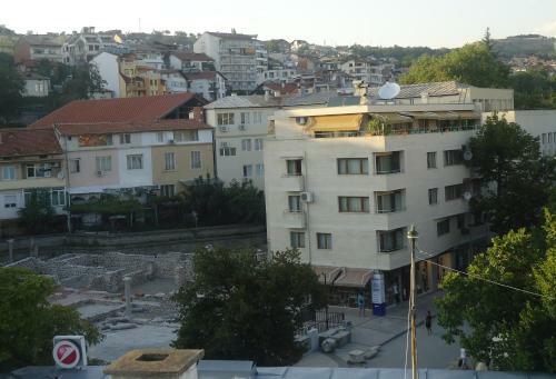 Thomas Palace Apartments