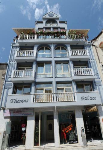 Thomas Palace Apartments