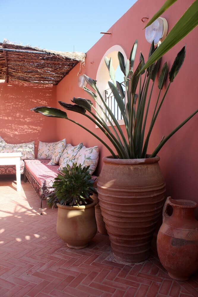 Tifawin Apartment