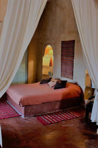 Hotel De Charme Les 3 Chameaux 4 �toiles