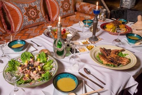 Hakim Luxury Camp