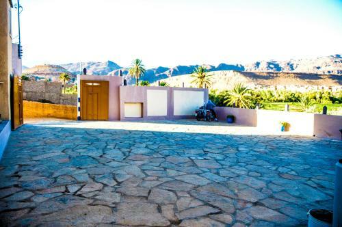 Hostal Maison D'hotes Iriki