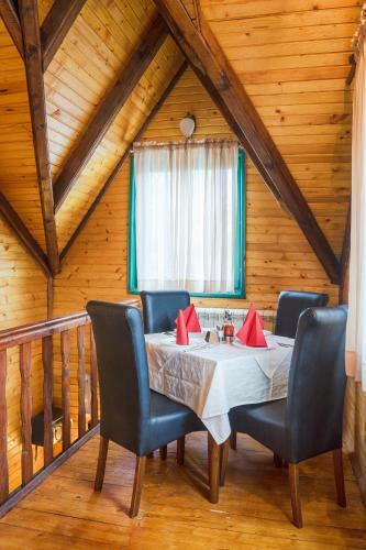 Apartman Restoran Durmitor