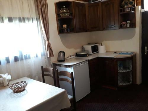 Villa Rent A House - "laki"