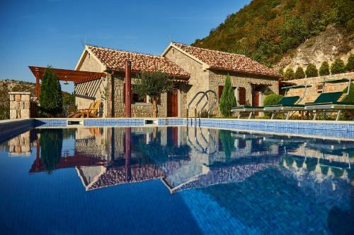 Villa Eco Resort Cermeniza