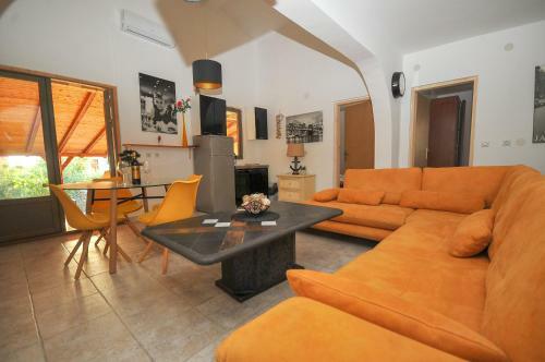 Apartmani Melina