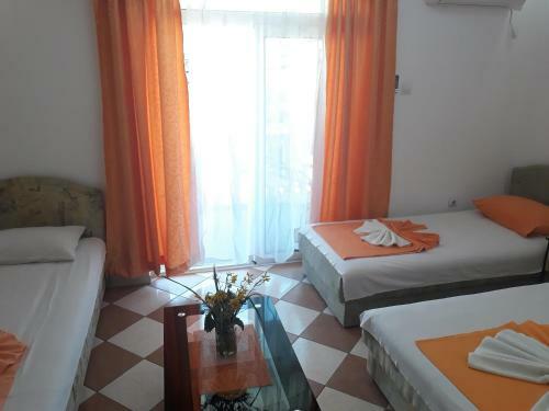 Apartments Aza