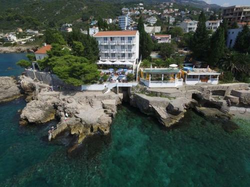 Hostal Apartments & Rooms Elite