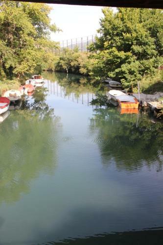 Hostal Guesthouse Djurisic