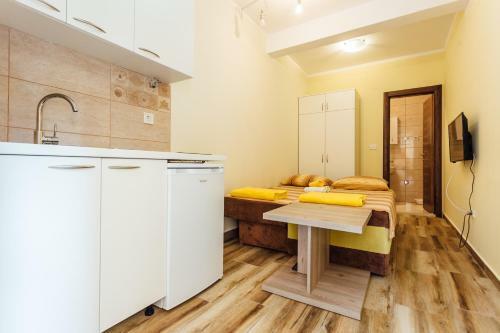Hostal Apartments Anastasija