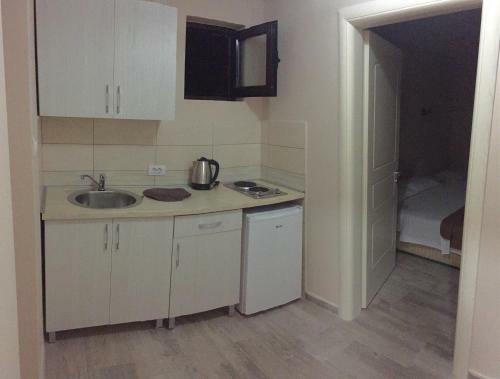 Hostal Apartments Ada Bojana