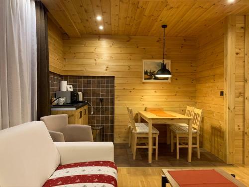 Apartamentos Chalet Kola?in