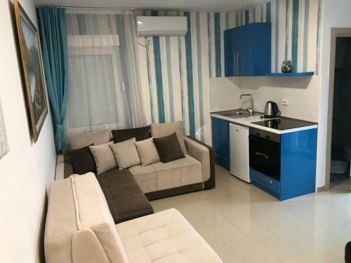 Apartments Belani
