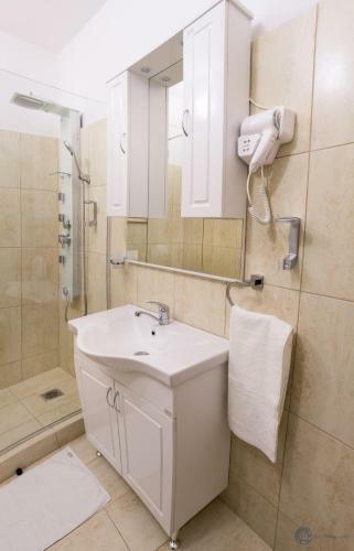 Hostal Apartments Vila Marija