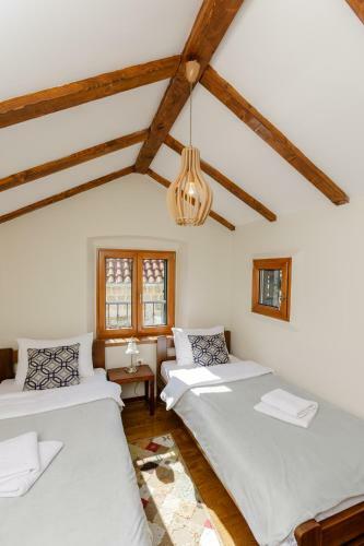 Karampana Apartment