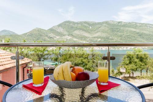 Dream Vacation Apartments