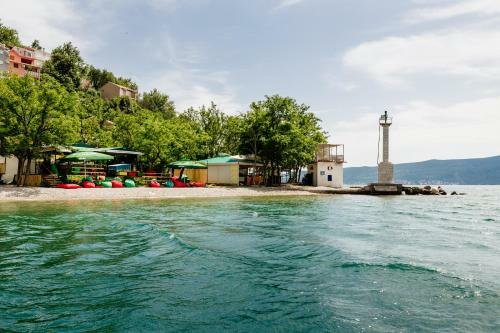 Dream Vacation Apartments