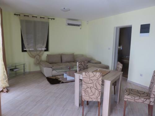 Apartments Villa Marina Krasici