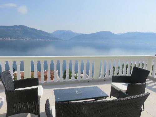 Apartments Villa Marina Krasici