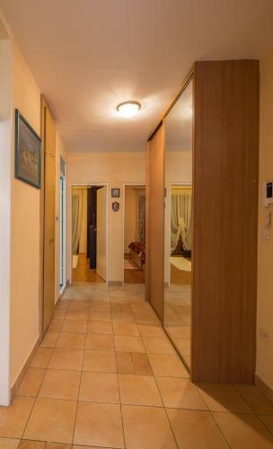 Apartment Raskovic II