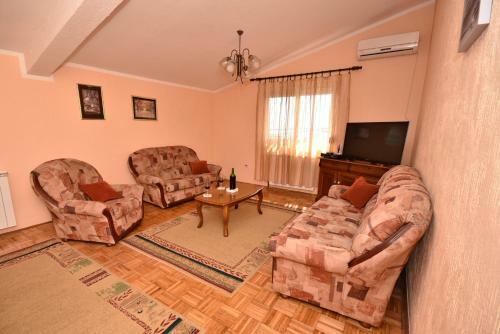 Hostal Guest House Vukmarkovi?