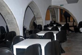 Be Coimbra Hostel