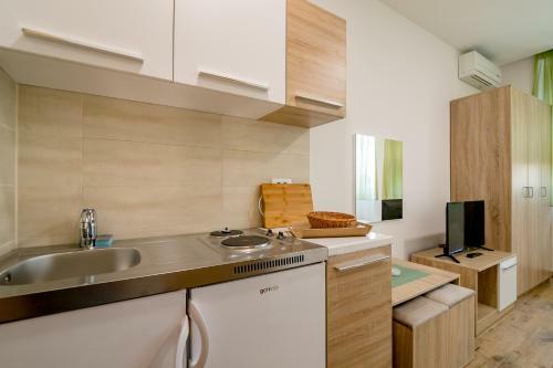 Apartmani Luka Meljine