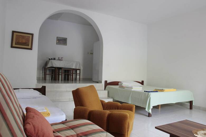 Apartments Cirkovic