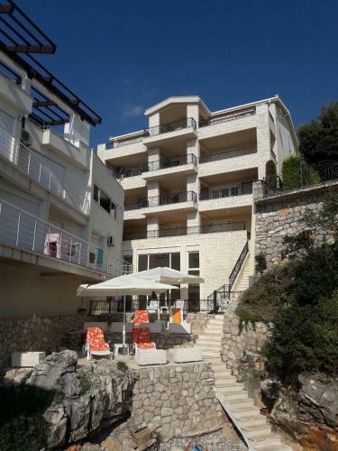 Apartments Lux Life