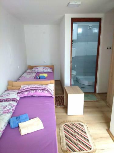 Hostal Guest House Mirkovic